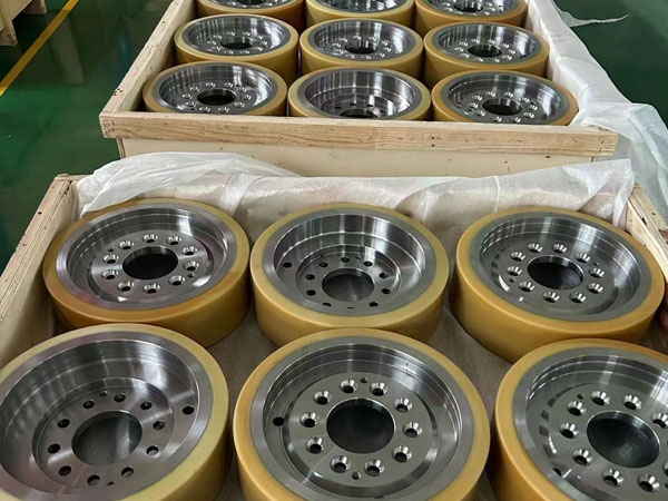 Heavy-duty polyurethane guide wheels